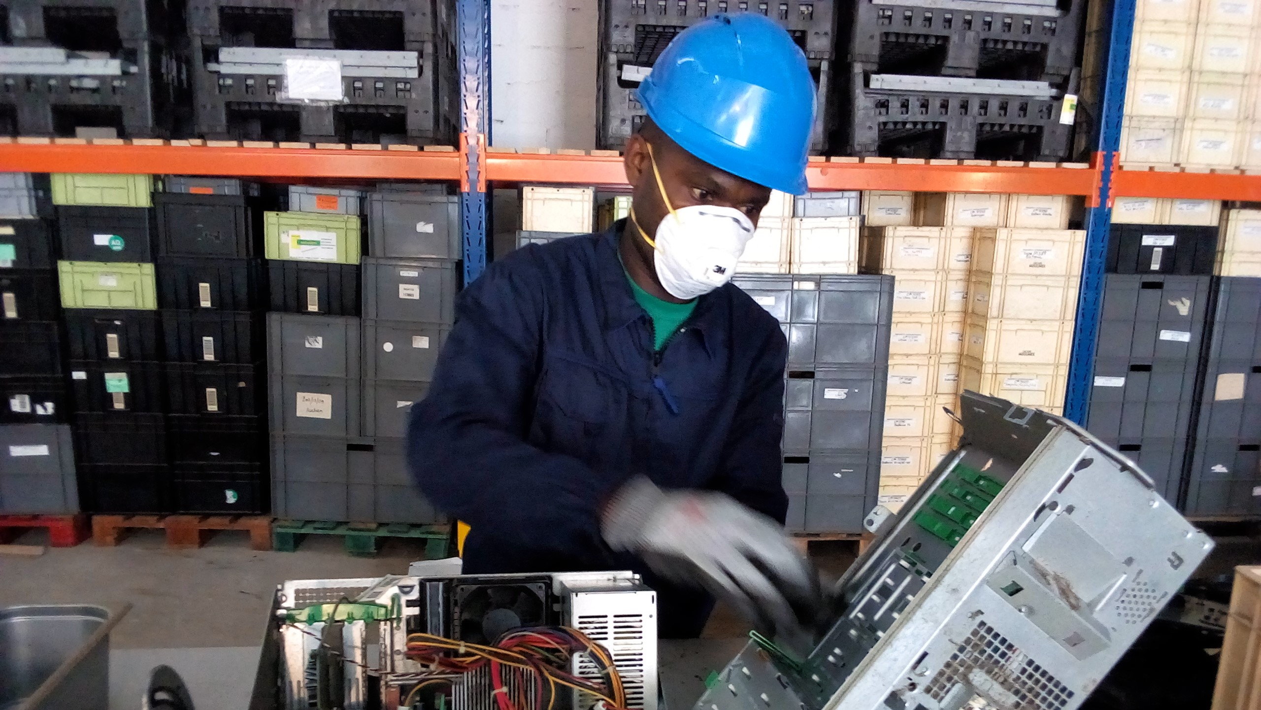 Electronic Waste Africa - header